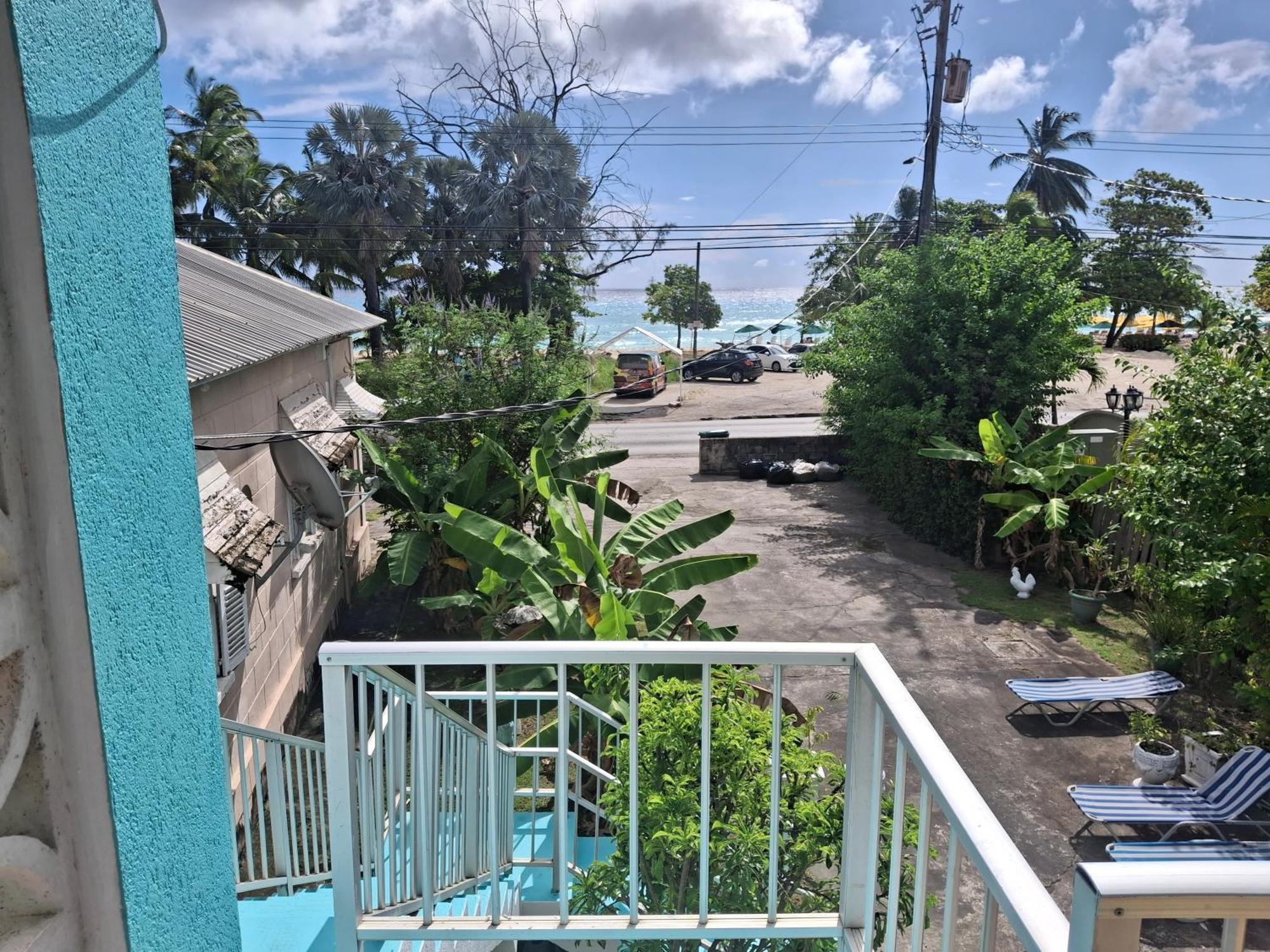 Ocean View Apartments Bridgetown Luaran gambar